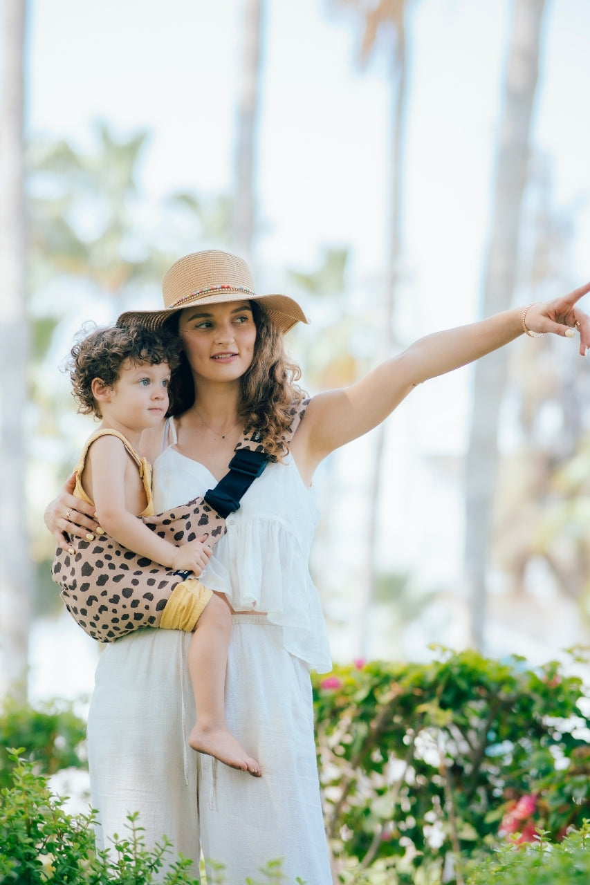 Toddler Carrier - MomSwing - Cheetah