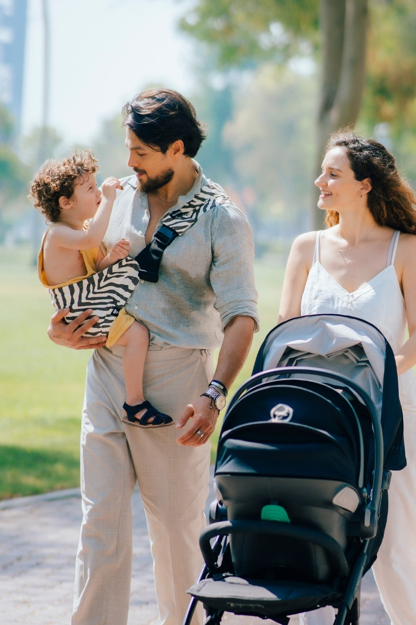 Toddler Carrier - MomSwing - Safari