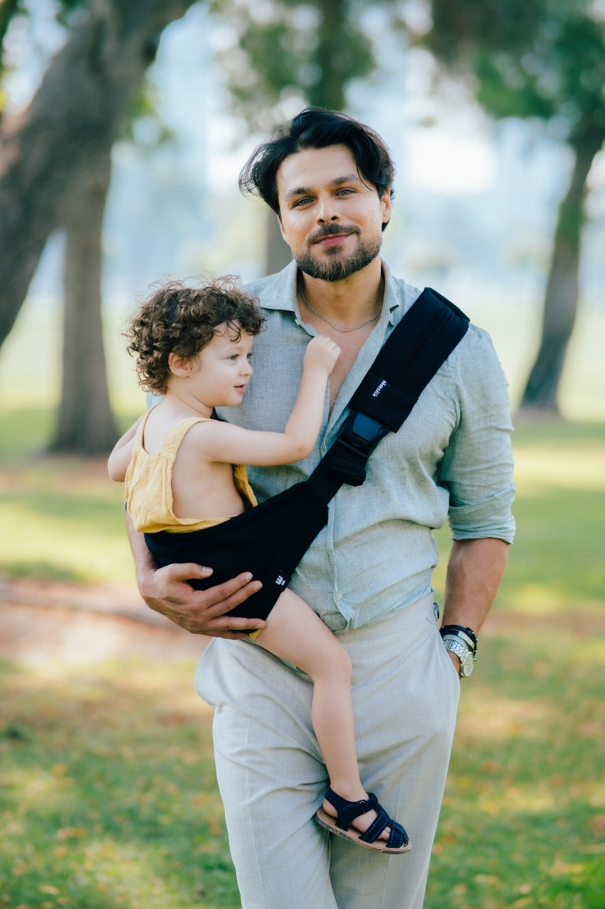 Toddler Carrier - MomSwing - Intense Black